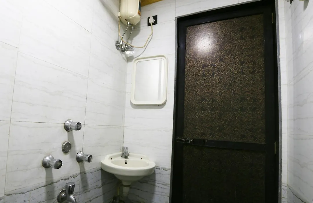 Relax Guest House-1
