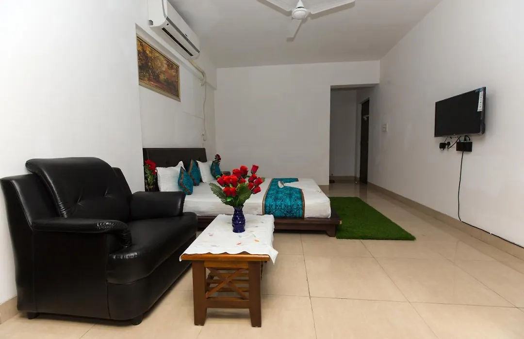 Aristo Room, Apartment - Homestay Near Kokilaben Dhirubai Ambani Hospital For Family Only,-1