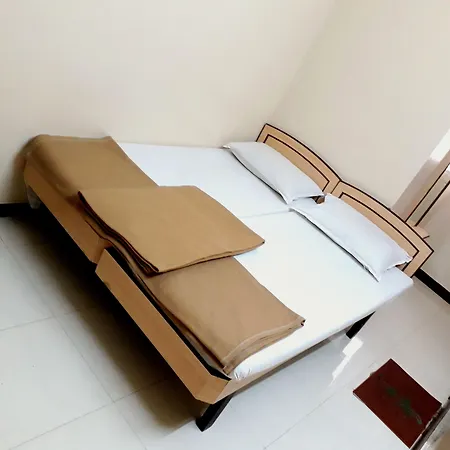 Milan Guest House-2
