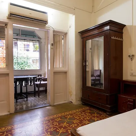 Bed And Breakfast At Colaba-3